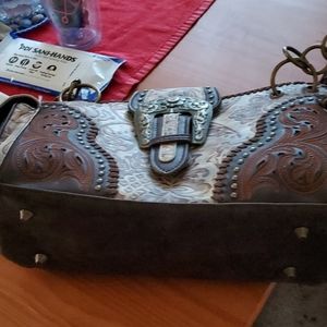 Western  purse